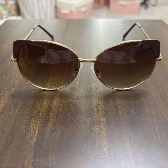 Women's Like New, Gold & Brown Tinted Round Cat Eye Sunglasses - Picture 6 of 7